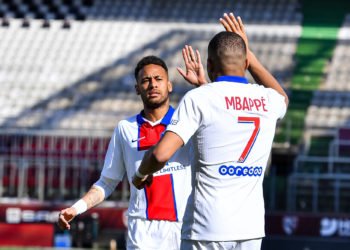 Neymar et Kylian Mbappé (Photo by Baptiste Fernandez/Icon Sport)