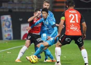Hiroki SAKAI of Marseille and  Quentin BOISGARD of Lorient during the Ligue 1 match between FC Lorient and Olympique Marseille at Stade du Moustoir on October 24, 2020 in Lorient, France. (Photo by Eddy Lemaistre/Icon Sport) - Hiroki SAKAI - Stade du Moustoir - Lorient (France)
