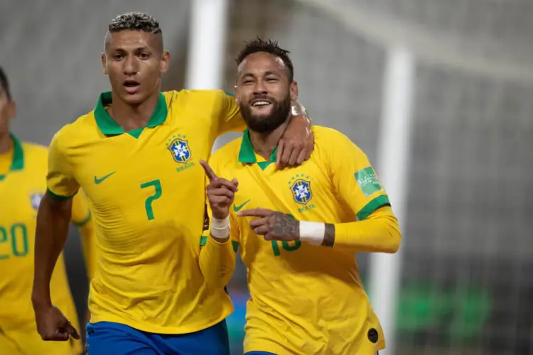 Neymar et Richarlison sous le maillot du Brésil