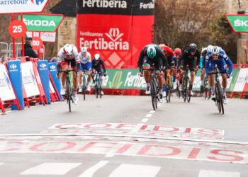 Jasper  Philipsen of Uae - Emirates,  Pascal Ackermann of Bora - Hansgrohe and Jannik Steimle of Deceuninck - Quick Step during the Stage 15 of Vuelta from Mos to Puebla De Sanabria on 5th November 2020
Photo by Sirotti / Icon Sport - Pascal ACKERMANN - Jasper PHILIPSEN