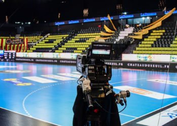 Illustration general view with a Camera, Mediapro during the Lidl Starligue match between Aix and Montpellier at Arena du Pays d'Aix on April 6, 2021 in Aix-en-Provence, France. (Photo by Johnny Fidelin/Icon Sport) - --- - Arena du Pays d'Aix - Aix en Provence (France)