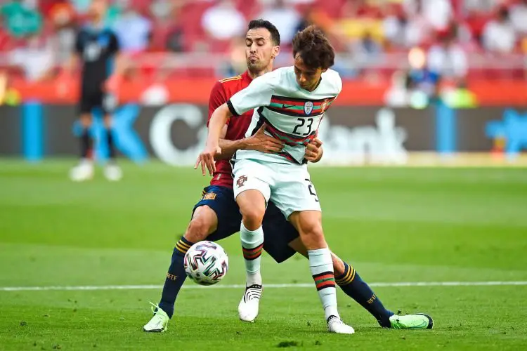 Sergio Busquets of Spain and Joao Felix of Portugal during the friendly match between Spain and Portugal played at Wanda Metropolitano Stadium on June 4, 2021 in Madrid, Spain. (Photo by Pressinphoto / Icon Sport ) - Sergio BUSQUETS - Joao FELIX - Estadio Wanda Metropolitano - Madrid (Espagne)