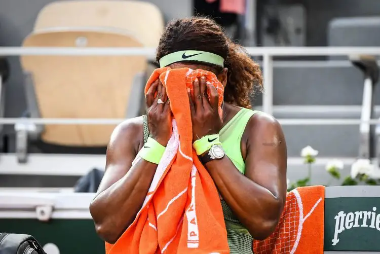 Serena WILLIAMS of United States looks dejected during the third round of Roland Garros at Roland Garros on June 6, 2021 in Paris, France. (Photo by Matthieu Mirville/Icon Sport) - Serena WILLIAMS - Roland Garros - Paris (France)