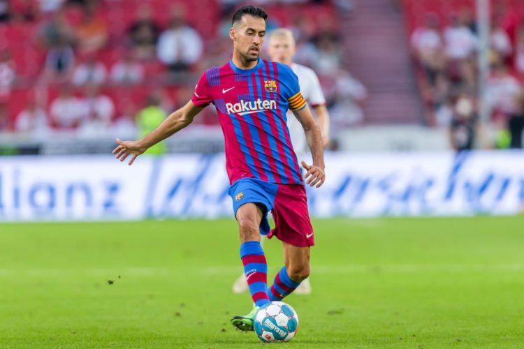 Sergio Busquets (Photo by Harry Langer/DeFodi Images)