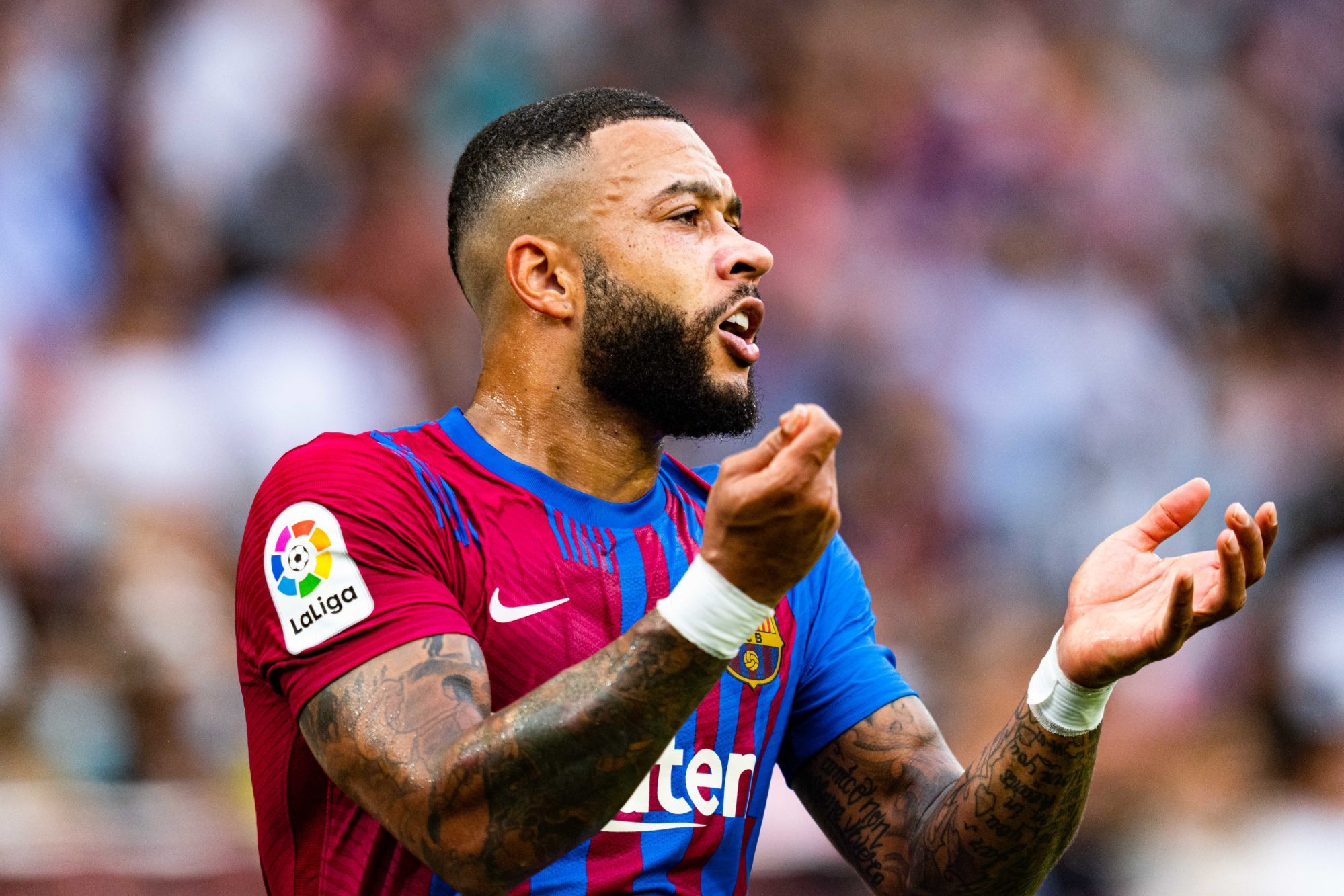 Barca What If Memphis Depay Already Left Catalonia Archysport