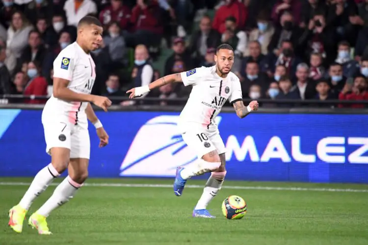 Kylian Mbappé et Neymar (Photo by Anthony Bibard/FEP/Icon Sport)