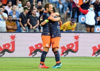 Valère Germain et Téji Savanier qui célèbrent un but face à Bordeaux le 22 septembre 2021. Alexandre Dimou/Icon Sport
