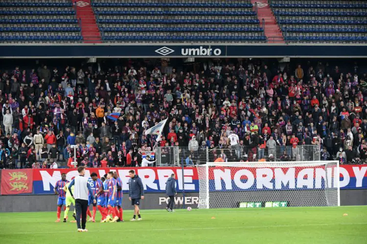SM Caen supporters (Photo by Anthony Bibard/FEP/Icon Sport)