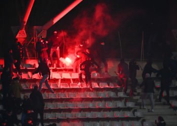 Images des incidents entre le Paris FC et l'OL.  Anthony Dibon/Icon Sport