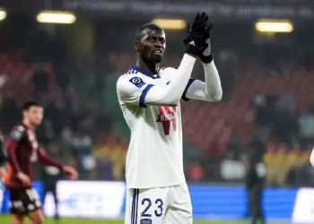 M'Baye NIANG of FC Girondins de Bordeaux cheers fans during the Ligue 1 Uber Eats match between Metz and Bordeaux at Stade Saint-Symphorien on November 21, 2021 in Metz, France. (Photo by Hugo Pfeiffer/Icon Sport) - M'Baye NIANG - Stade Saint-Symphorien - Metz (France)