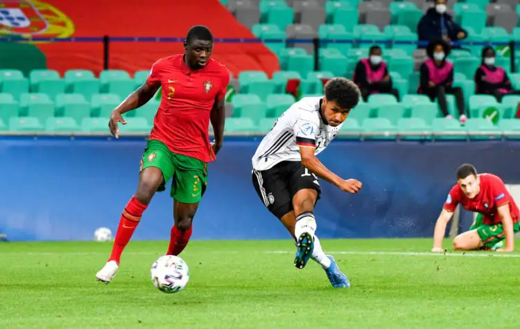 Abdu Conté en sélection espoirs portugaise
Photo: Marton Monus/dpa By Icon Sport -