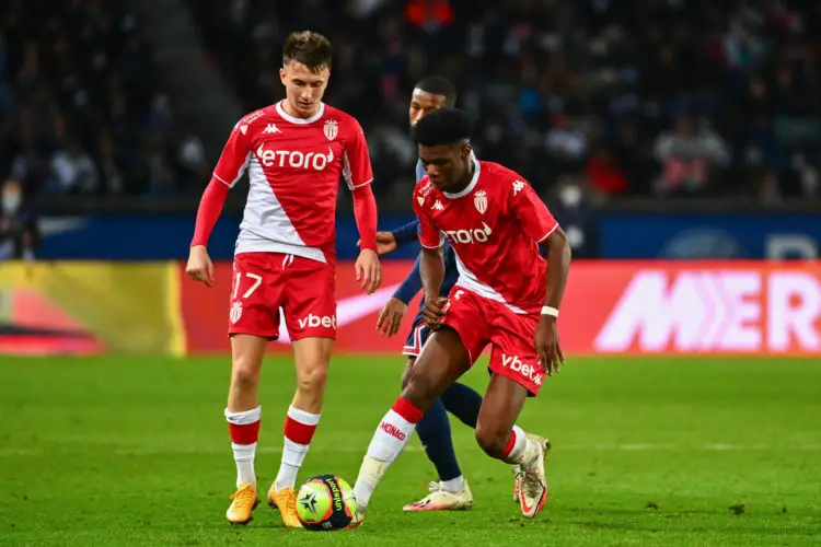 Aleksandr GOLOVIN et Aurélien TCHOUAMENI (Photo by Anthony Dibon/Icon Sport)