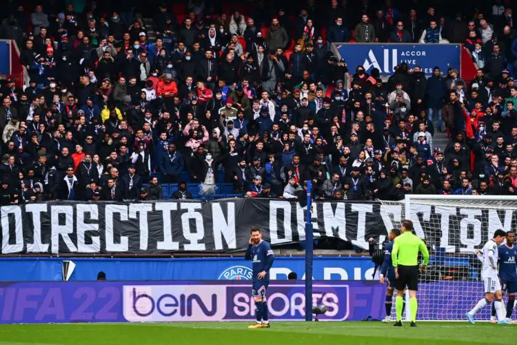 Supporters du PSG  (Photo by Anthony Dibon/Icon Sport)