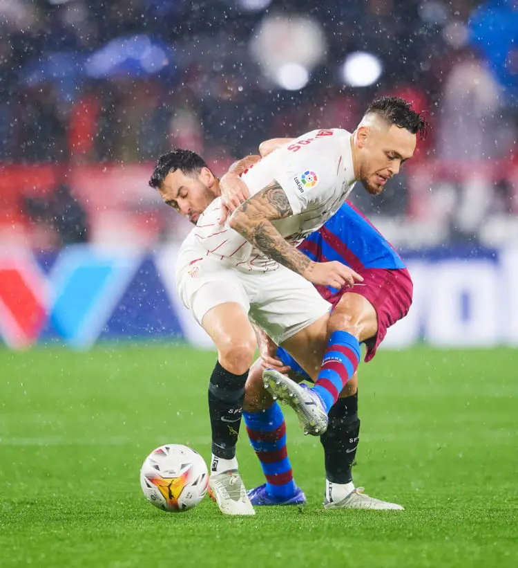 SevillE, 21.12.2021 Lucas Ocampos Sergio Busquets (Photo by Javier Montano/DeFodi Images) - Photo by Icon sport