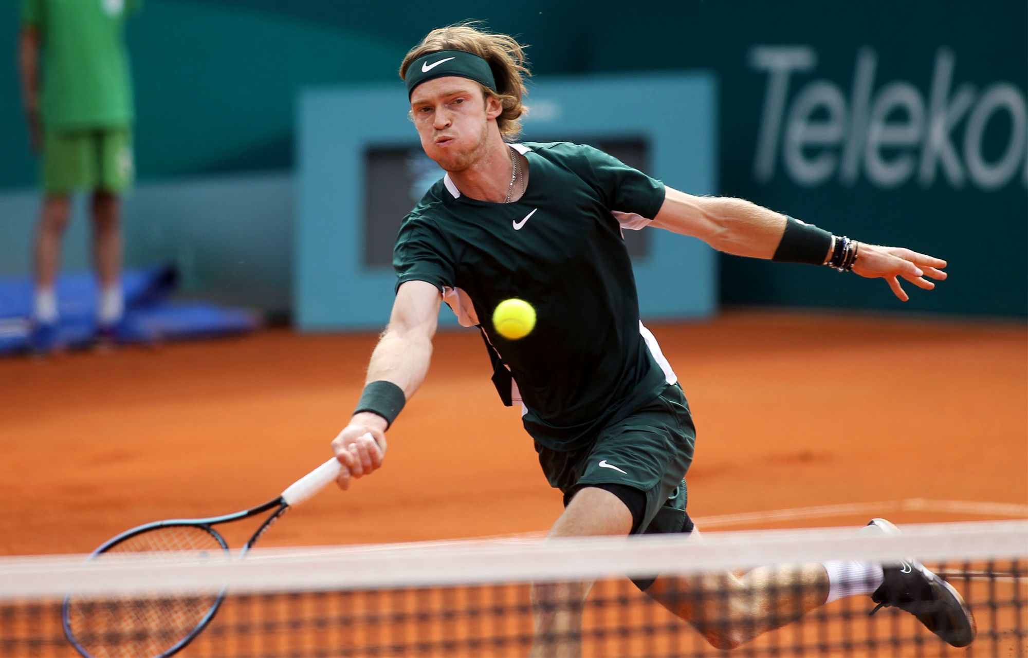 Как сыграл рублев сегодня. Андрей рублев теннис фотосессия. Андрей рублёв теннис. Как сыграл рублев сегодня. Рублев теннис фото.