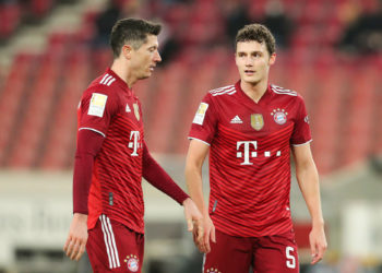 14.12.2021 Bundesliga,  2021/2022 Robert Lewandowski et Benjamin Pavard Bayern Munich - Photo by Icon sport
