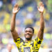 14 mai 2022 Dan-Axel Zagadou fait ses adieux aux fans de Dortmund. / David Inderlied/dpa  - Photo by Icon sport