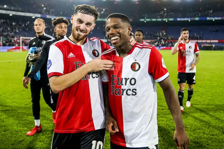 ROTTERDAM - (lr) Orkun Kokcu et Tyrell Malacia  Feyenoord au stade de Kuip le 25 septembre 2021 Pays-Bas / TOM BODE MULTIMEDIA 
By Icon Sport