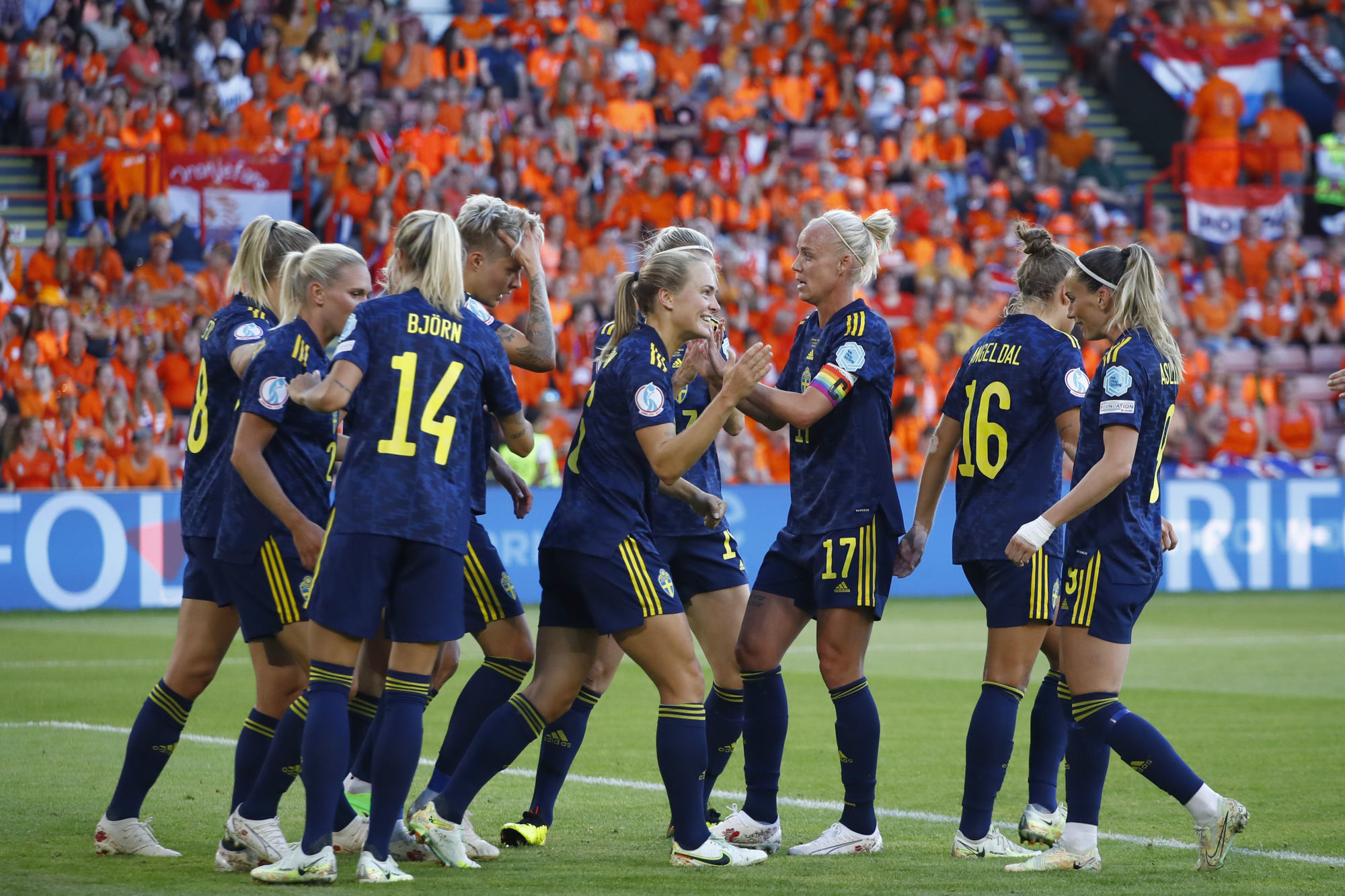 Euro féminin 2022 La Suède prend le meilleur sur la Suisse Sport.fr