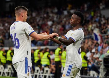 Vinicius Jr et Luka Jovic (Real Madrid CF) au  Santiago Bernabeu le 12 mai 2022 à Madrid, (Photo by Manuel Reino Berengui/DeFodi Images) - Photo by Icon sport