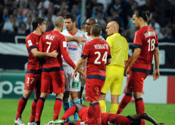 Altercation Jeremy MENEZ / Andre Pierre Gignac   - 07.10.2012 - Paris Saint Germain / Marseille - 8e journee Ligue 1
