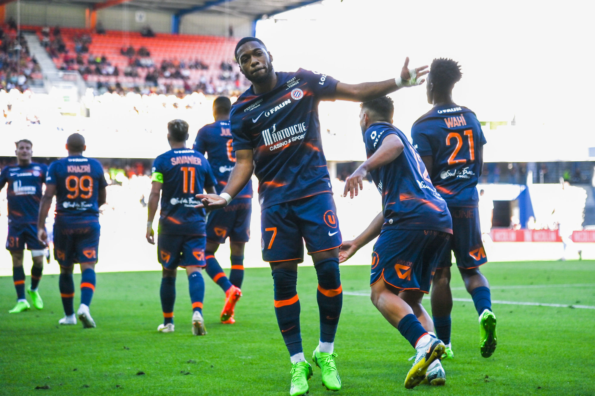 Аструх монпелье. Клермон страсбург. Монпелье страсбург матч. Монпелье. Монпелье страсбург матч.