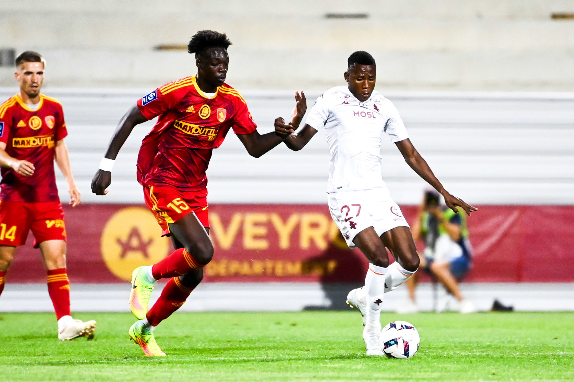 Ligue 2 : le match Guingamp - Rodez reporté à cause d'un problème d 