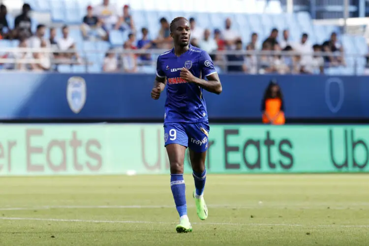 Ike Dominique UGBO (estac)  - Photo by Icon sport