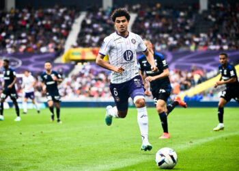 Zakaria ABOUKHLAL Toulouse FC