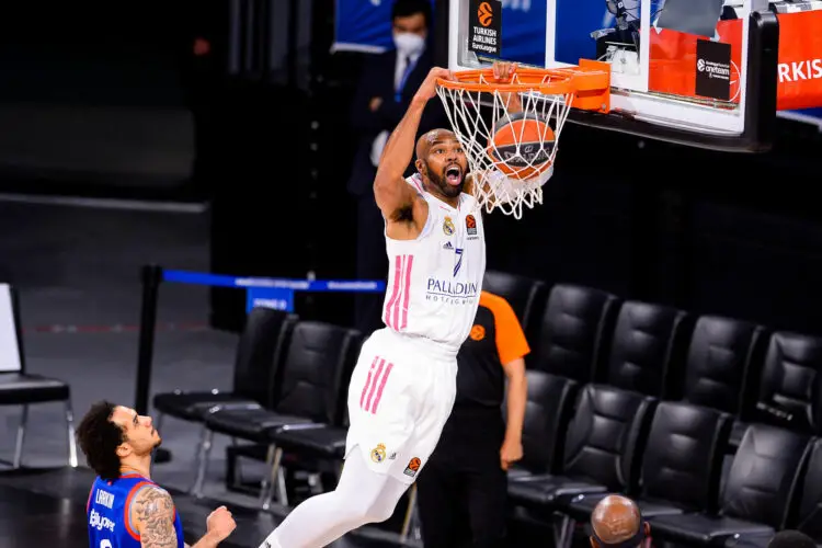 Alex Tyus of Real Madrid during the Turkish Airlines Euroleague quarter final 5th match between Anadolu Efes and Real Madrid at Sinan Erdem Dome in Istanbul , Turkey on May 04 , 2021. 


Photo by Icon Sport