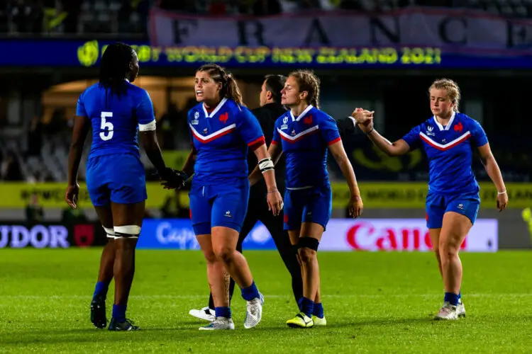 French team mates after the 1 point loss to the New Zealand Black Ferns during the 2022 Women's Rugby World Cup semifinal between the New Zealand Black Ferns and France at Eden Park in Auckland, New Zealand on Saturday, 5 November 2022.  

Photo by Icon Sport