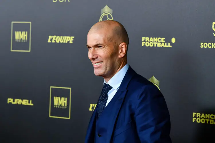 Zinedine Zidane (Photo by Baptiste Fernandez/Icon Sport)