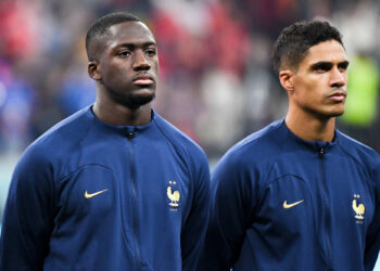 Ibrahima Konaté et Raphaël Varane (Photo by Anthony Bibard/FEP/Icon Sport)