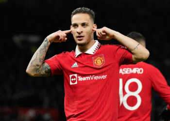 Manchester, England, 6th January 2023. Antony of Manchester United celebrates scoring the first goal during the The FA Cup match at Old Trafford, Manchester. Picture credit should read: Andrew Yates / Sportimage - Photo by Icon sport