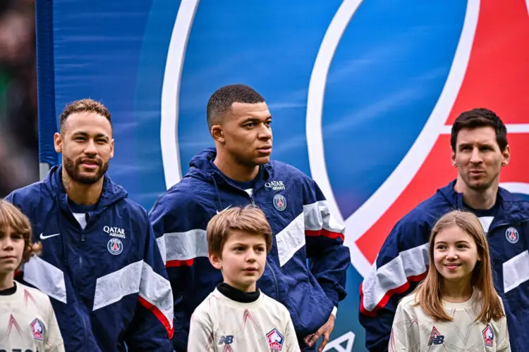 Neymar JR,  Kylian MBAPPE et Lionel MESSI avec le Paris Saint Germain (PSG) au Parc des Princes le 19 février 2023 à Paris, France. (Photo by Baptiste Fernandez/Icon Sport)