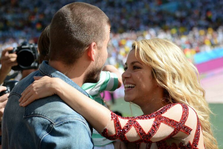 Shakira  / Gerard PIQUE et leurs fils après la Finale  de la Coupe du Monde 2014