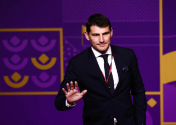 DOHA - Iker Casillas arrives ahead of the draw for the 2022 FIFA World Cup in Qatar at the Doha Exhibition & Convention Center (DECC) on April 1, 2022 in Doha, Qatar. KOEN VAN WEEL - Photo by Icon sport