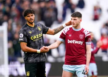 Tyrone Mings et Declan Rice
(Photo by Icon sport)