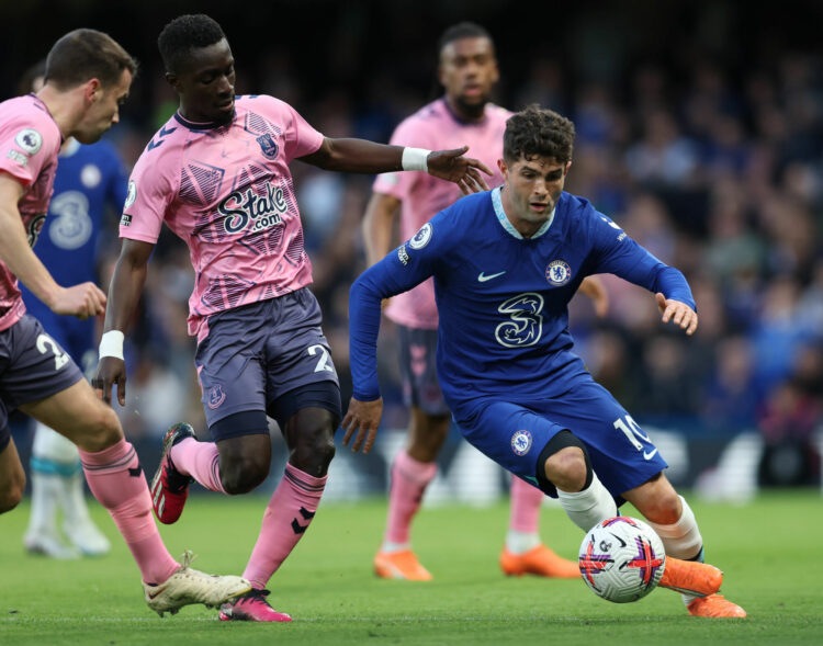 London, England, 18th March 2023. Kai Havertz of Chelsea is challenged by Idrissa Gana Gueye of Everton during the Premier League match at Stamford Bridge, London. Picture credit should read: Paul Terry / Sportimage - Photo by Icon sport