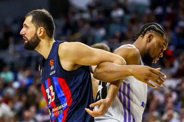 26th January 2023;  Wizink Center; Madrid; Spain; Turkish Airlines Euroleague Basketball;  Real Madrid vs FC Barcelona; Mirotic (Barça) and Yabusele (Madrid) 
Photo by Agencia LOF / Icon Sport