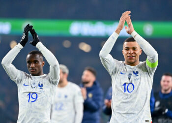 Moussa DIABY, Kylian MBAPPE (Photo by Anthony Dibon/Icon Sport)