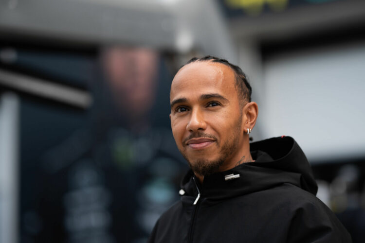 Lewis Hamilton - Icon Sport
