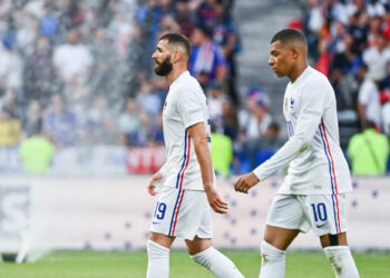 Karim Benzema et Kylian Mbappé en Bleus.  Anthony Dibon/Icon Sport