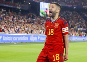 Rotterdam, Niederlande, 18.06.2023: players of Spain celebrating winning the Nations League, Jordi Alba (Spain) torjubeln waehrend des Spiels der UEFA Nations League 2022/23 Semifinal zwischen Croatia vs Spain, Croatia vs Spain im de Kuip am 18. June 2023 in Rotterdam, Niederlande. (Foto von Nesimages/Michael Bulder/DeFodi Images) Rotterdam, Netherlands, 18.06.2023: players of Spain celebrating winning the Nations League, Jordi Alba (Spain) celebrating during the UEFA Nations League 2022/23 Semifinal match between Croatia vs Spain, Croatia vs Spain at the de Kuip on June 18, 2023 in Rotterdam, Netherlands. (Photo by Nesimages/Michael Bulder/DeFodi Images) - Photo by Icon sport