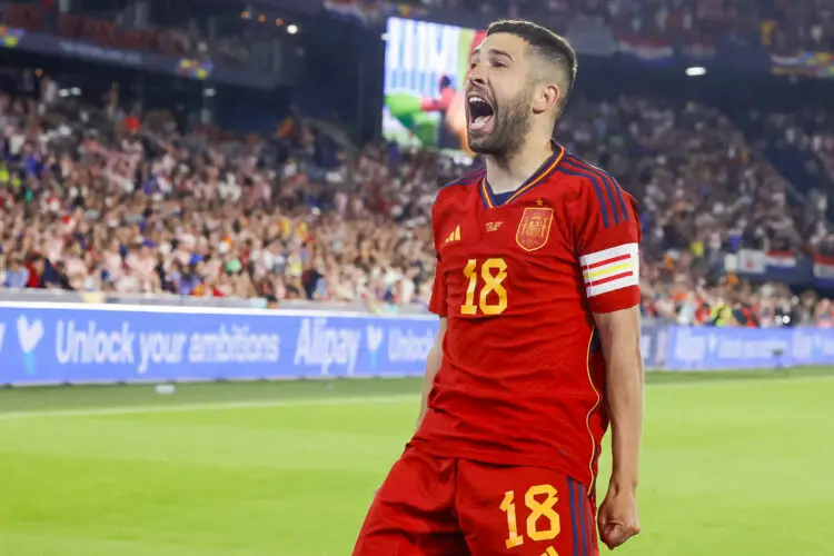 Rotterdam, Niederlande, 18.06.2023: players of Spain celebrating winning the Nations League, Jordi Alba (Spain) torjubeln waehrend des Spiels der UEFA Nations League 2022/23 Semifinal zwischen Croatia vs Spain, Croatia vs Spain im de Kuip am 18. June 2023 in Rotterdam, Niederlande. (Foto von Nesimages/Michael Bulder/DeFodi Images) Rotterdam, Netherlands, 18.06.2023: players of Spain celebrating winning the Nations League, Jordi Alba (Spain) celebrating during the UEFA Nations League 2022/23 Semifinal match between Croatia vs Spain, Croatia vs Spain at the de Kuip on June 18, 2023 in Rotterdam, Netherlands. (Photo by Nesimages/Michael Bulder/DeFodi Images) - Photo by Icon sport