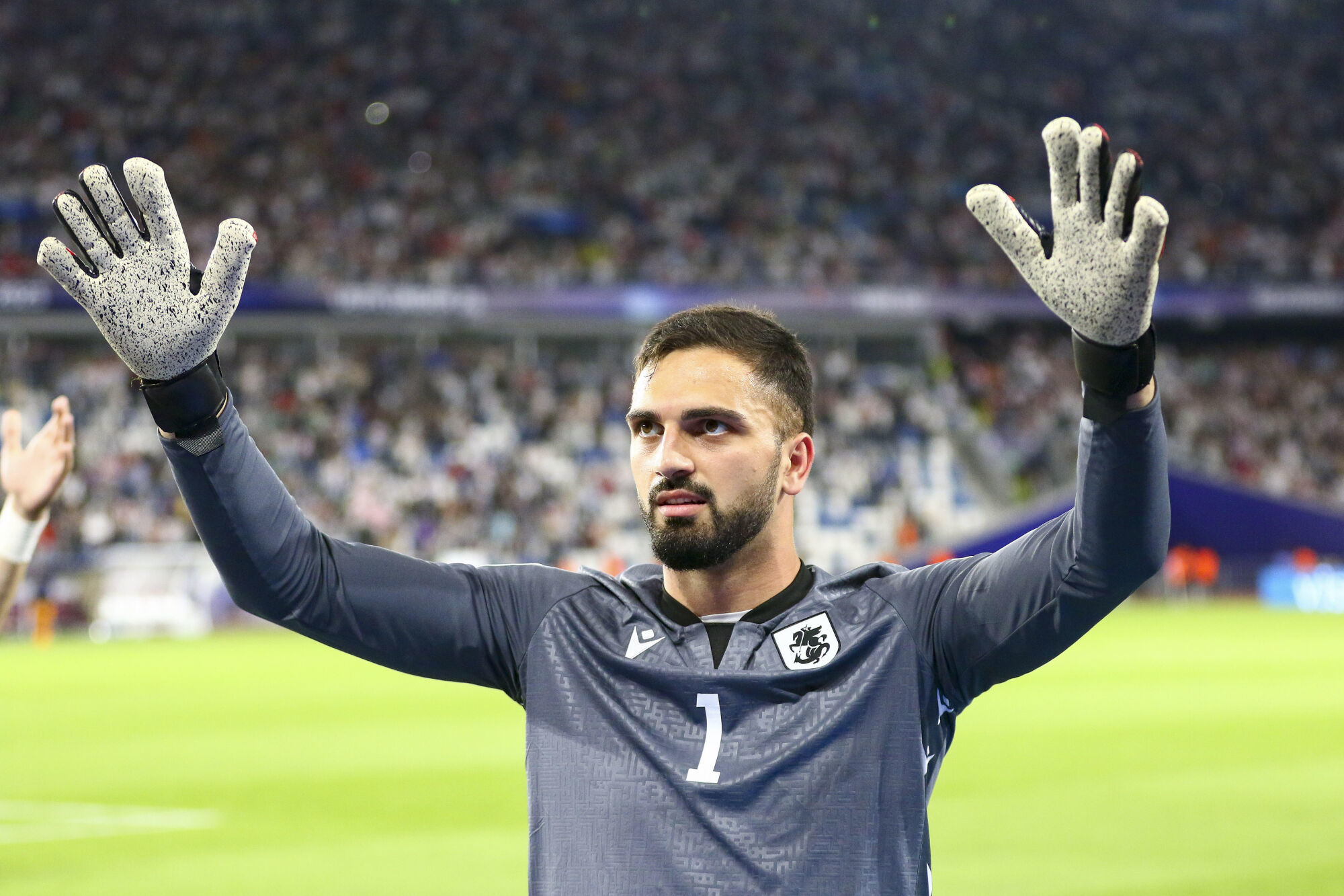 Mamardashvili goalkeeper. Giorgi Mamardashvili вратарь. Мамардашвили вратарь. Грузинский вратарь. Mamardashvili goalkeeper. Giorgi Mamardashvili вратарь. Мамардашвили вратарь.