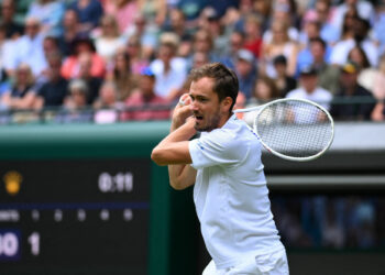 Daniil Medvedev (RUS) plays his first round match at the 2023 Wimbledon Championships at the AELTC in London, UK on July 5, 2023. Photo by Corinne Dubreuil/ABACAPRESS.COM - Photo by Icon sport