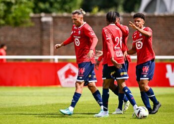 Alan VIRGINIUS of Lille celebrates his goal with Yusuf YAZICI of Lille, Jonathan DAVID of Lille and Tiago SANTOS of Lille during the pre-season soccer friendly match between LOSC Lille and Cercle Brugge on July 22, 2023 in Lille, France. (Photo by Baptiste Fernandez/Icon Sport)