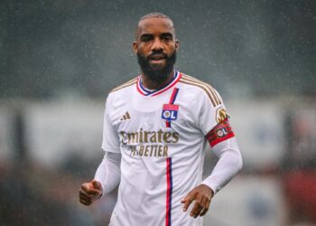 Alexandre Lacazette (Photo by Baptiste Fernandez/Icon Sport)