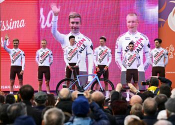 foto Fabio Ferrari / LaPresse 17-03-2023 - Abbiategrasso, Italia - Castello Visconteo - Presentazione squadre gara ciclistica Milano Sanremo 2023 -
Nella foto AG2R CITROEN TEAM Photo Fabio Ferrari / LaPresse 17-03-2023 - Abbiategrasso, Italy - Castello Visconteo - Milan Sanremo 2023 cycling race team presentation -
In the pic: AG2R CITROEN TEAM - Photo by Icon sport